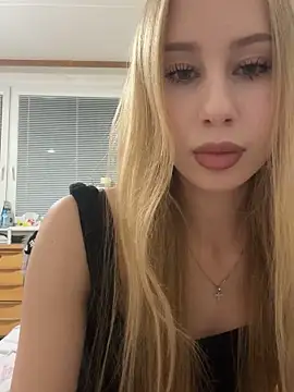 JudithCarly online show from 25, 11, 2025