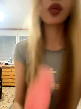 JudithCarly online show from 27, 11, 2025