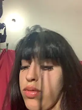 Nicolebermudez online show from 7, 11, 2025