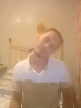 Snapshot of Graimito chatting on 10, 10, 2025 Graimito online show from 10, 10, 2025