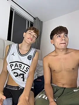 Douglas Lux online show from 6, 11, 2025