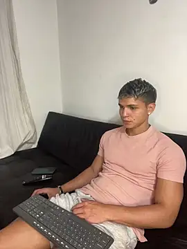 mirallesandbig online show from 17, 12, 2025