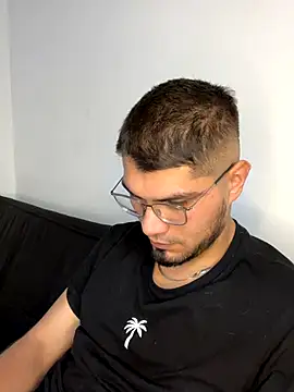 mirallesandbig online show from 6, 11, 2025