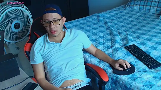 Josh 18cm online show from 18, 10, 2025