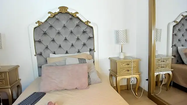 mary joseph online show from 15, 12, 2025