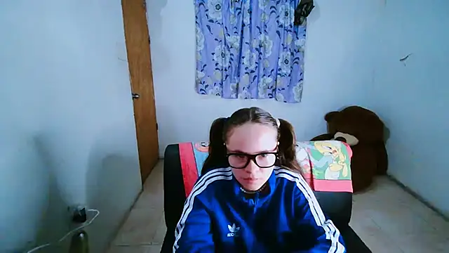 SweetRabbit29 online show from 11, 7, 2026
