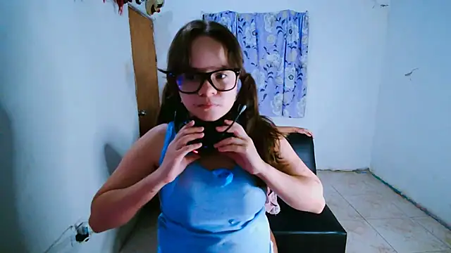 Snapshot of SweetRabbit29 chatting on 31, 3, 2026 SweetRabbit29 online show from 31, 3, 2026