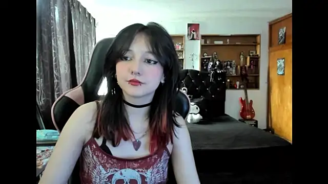 Maki Zein  online show from 26, 11, 2025