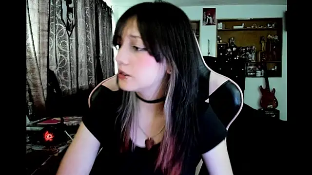 Maki Zein  online show from 13, 1, 2026