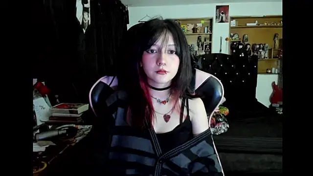 Maki Zein  online show from 21, 3, 2026