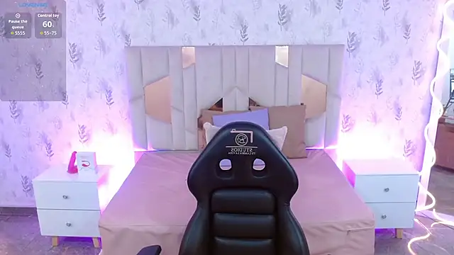 MARIANA TAY1 online show from 27, 10, 2025