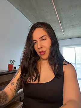 Lolathebaddie online show from 16, 3, 2026