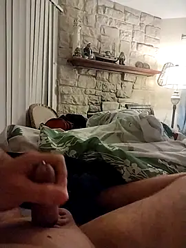 Snapshot of shyguy8569 chatting on 11, 11, 2025 shyguy8569 online show from 11, 11, 2025