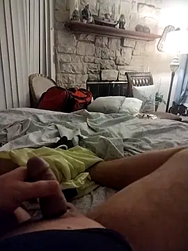 Snapshot of shyguy8569 chatting on 4, 12, 2025 shyguy8569 online show from 4, 12, 2025