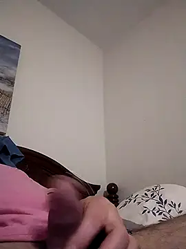 Snapshot of shyguy8569 chatting on 16, 11, 2025 shyguy8569 online show from 16, 11, 2025