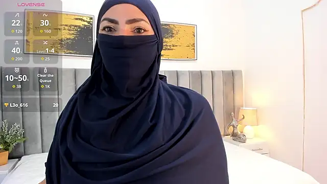  naylaa  online show from 9, 11, 2025