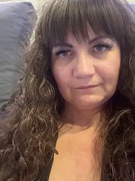 Butterfly8385 online show from 29, 10, 2025