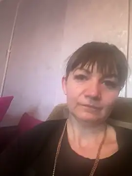 Butterfly8385 online show from 21, 3, 2026