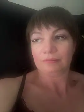 Snapshot of Butterfly8385 chatting on 27, 6, 2026 Butterfly8385 online show from 27, 6, 2026