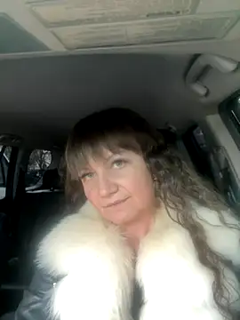 Butterfly8385 online show from 2, 11, 2025