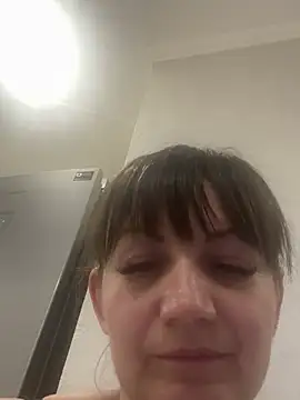 Butterfly8385 online show from 24, 5, 2026
