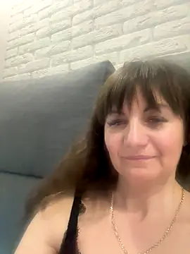 Butterfly8385 online show from 19, 11, 2025