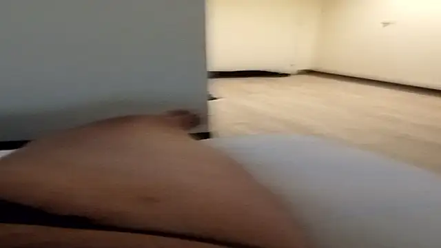 Snapshot of rixxoio chatting on 13, 11, 2025 rixxoio online show from 13, 11, 2025