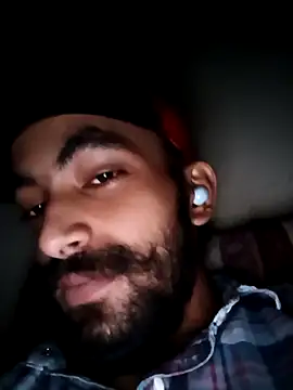 Snapshot of favgod chatting on 5, 11, 2025 favgod online show from 5, 11, 2025