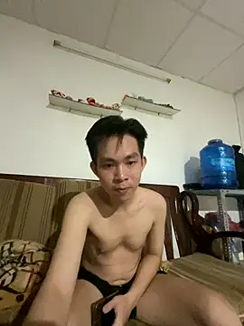 Snapshot of azn_typhoon00 chatting on 25, 10, 2025 azn typhoon00 online show from 25, 10, 2025