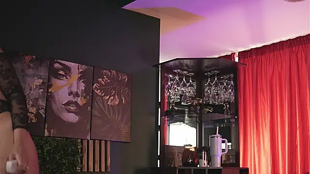 LuxenNoir online show from 4, 7, 2026