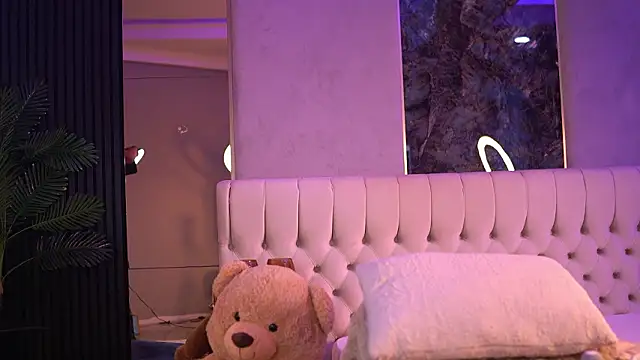 LuxenNoir online show from 17, 1, 2026