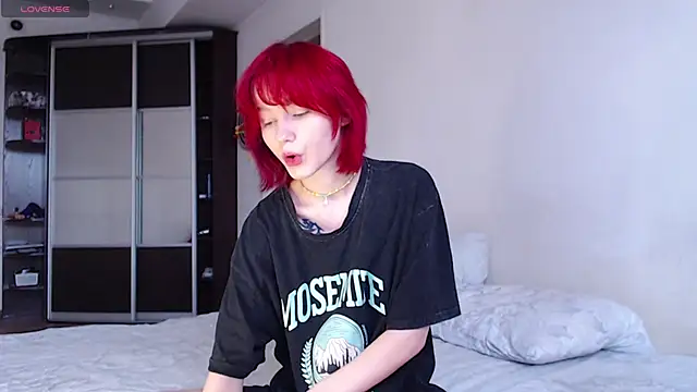 Kate mikki online show from 8, 5, 2026