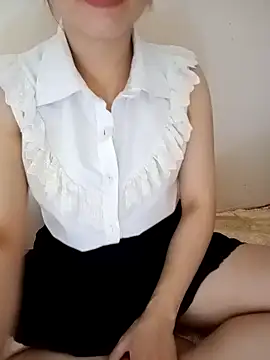 Snapshot of tuongvycute chatting on 29, 10, 2025 tuongvycute online show from 29, 10, 2025