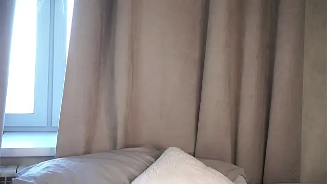 MonetLeitman online show from 26, 3, 2026