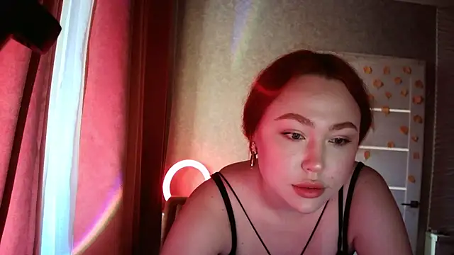 LolaMint  online show from 25, 11, 2025