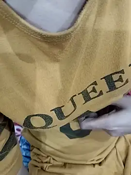 HOT-CPL-11 online show from 20, 11, 2025