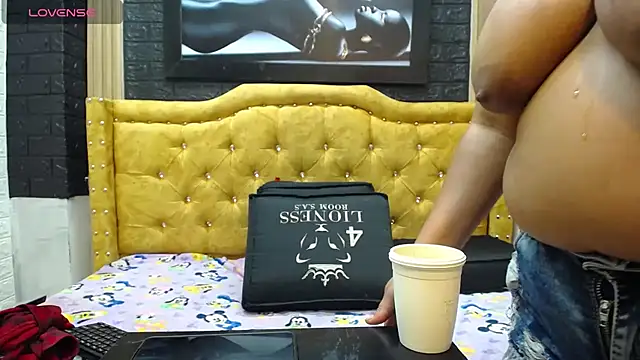 valeri wet online show from 4, 3, 2026