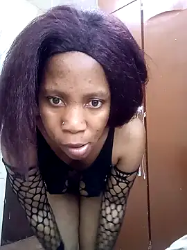 Trishabitch77 online show from 12, 11, 2025