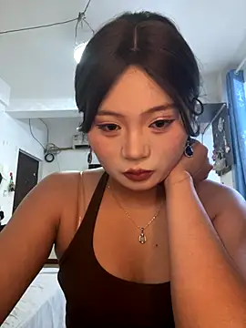 lan-xinh1 online show from 20, 10, 2025