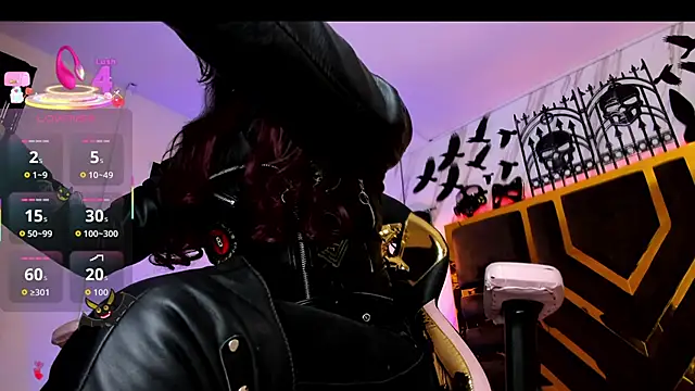 Evangelinejoness  online show from 13, 11, 2025