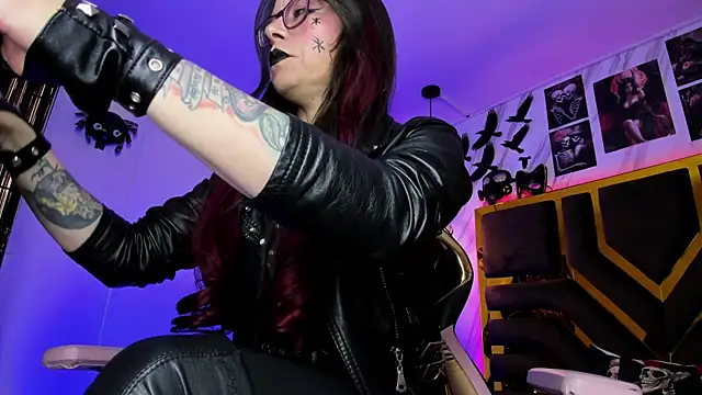 Evangelinejoness  online show from 18, 1, 2026