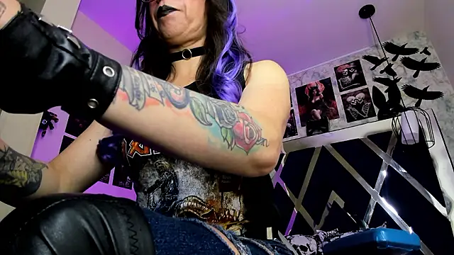 Evangelinejoness  online show from 24, 2, 2026