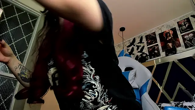 Evangelinejoness  online show from 10, 2, 2026