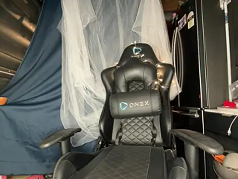 jayylizz69 online show from 6, 4, 2026