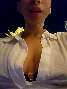 Alice Barry online show from 17, 12, 2025