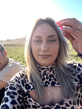 SinfulLovers33 online show from 1, 11, 2025