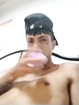 Laikerxxx online show from 28, 10, 2025