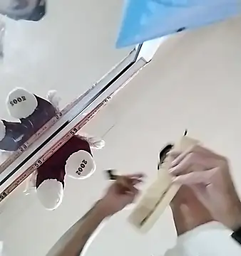 Laikerxxx online show from 16, 11, 2025