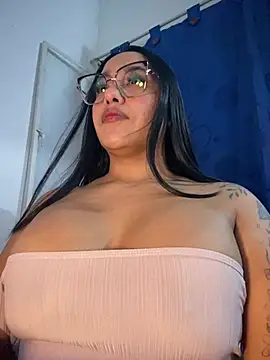 mis-violetha online show from 13, 7, 2026