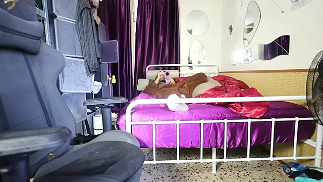 maddy kinky online show from 12, 10, 2025